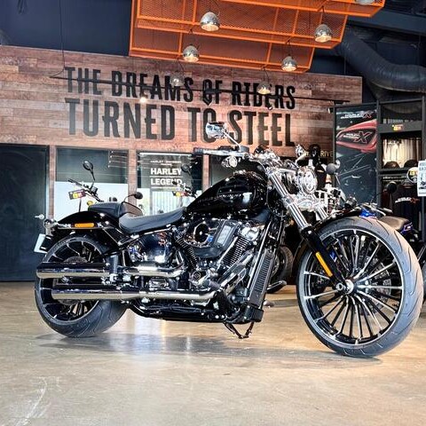 Harley-Davidson MY26 Harley-Davidson Softail Breakout 117 w/ABS (FXBR)   thumb 1
