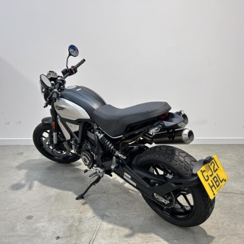 2021 Ducati Scrambler 1100 in Dark Stealth Black thumb 1