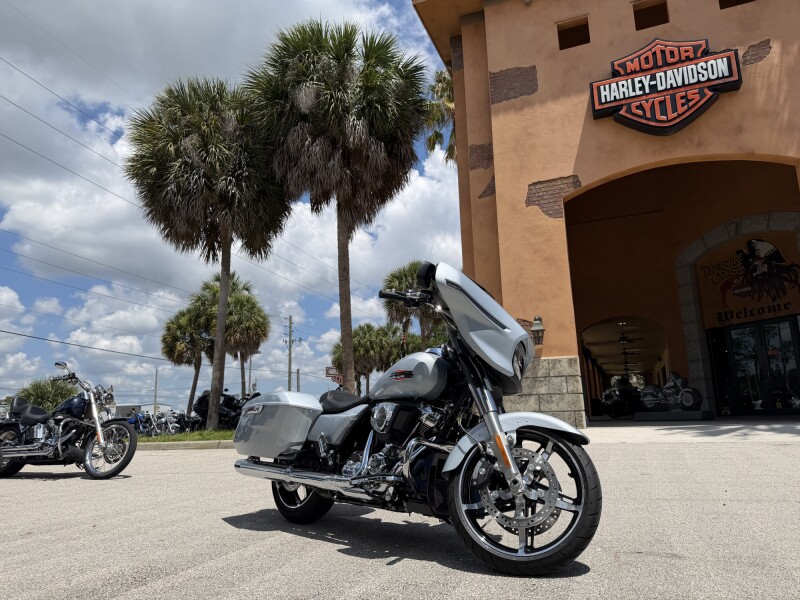 Harley-Davidson® Street Glide® 2026
