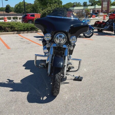 2013 Harley-Davidson® Street Glide® Midnight Pearl thumb 2