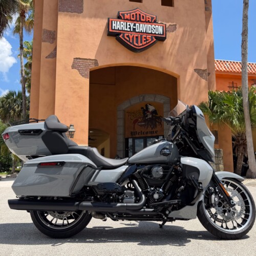Harley-Davidson® Street Glide Limited 2026 thumb 3