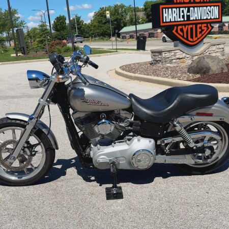 2008 Harley-Davidson® Super Glide® Pewter Pearl thumb 0
