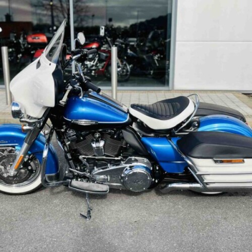 ELECTRA GLIDE REVIVAL €449 per month thumb 1