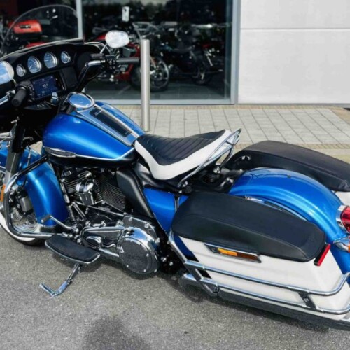 ELECTRA GLIDE REVIVAL €449 per month thumb 0