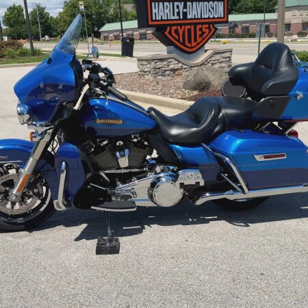 2017 Harley-Davidson® Ultra Limited Custom Colour Bonneville Blue/Fathom Blue thumb 0