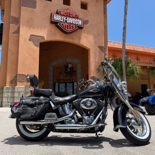 Harley-Davidson® Heritage Softail® Classic 2015 thumb 3