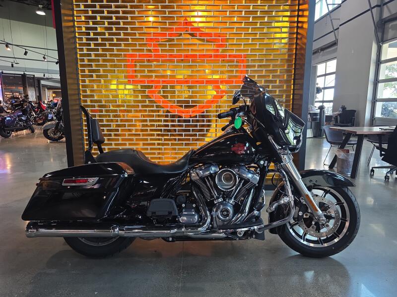 2000 Harley-Davidson® Electra Glide® Standard FLHT