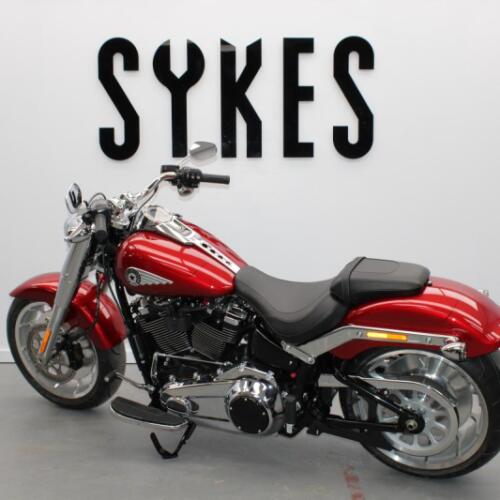 NEW 2026 Harley-Davidson FLFB Softail Fat Boy 117 in Brilliant Red thumb 0