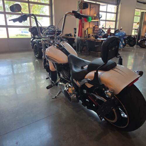 Harley-Davidson® Breakout® 2016 thumb 0
