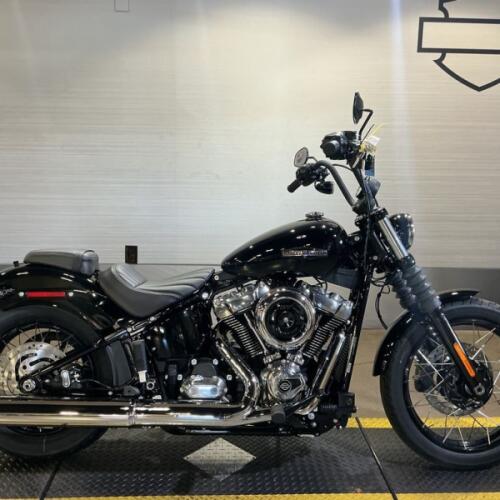 FXBB 2026 Street Bob® thumb 3