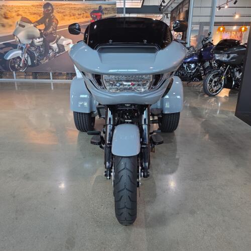 Harley-Davidson® Road Glide 3 2026 thumb 2