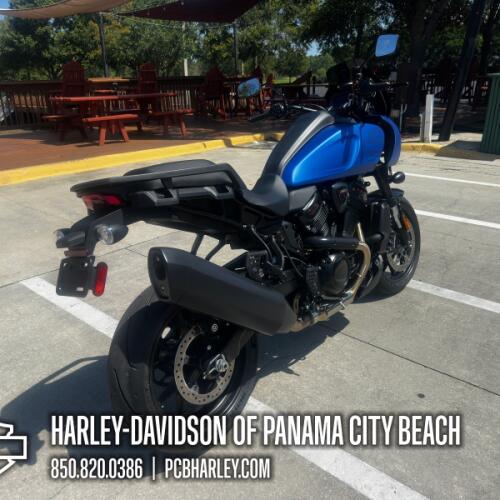 2026 Harley-Davidson® Pan America® 1250 ST thumb 3