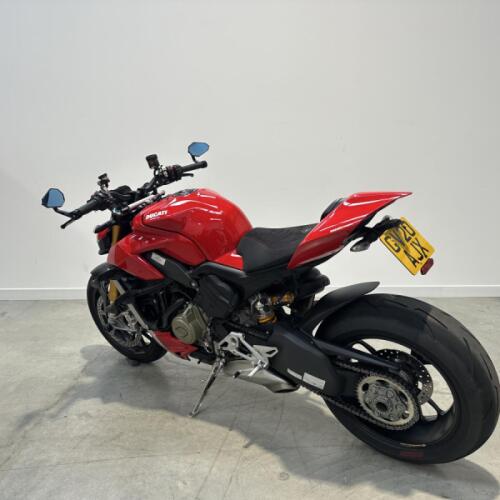 2020 Ducati Streetfighter V4S, Ducati Red Livery, 1 previous owner, 8000 miles thumb 0