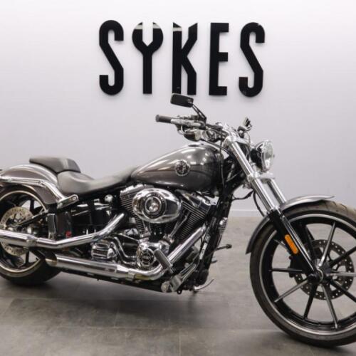 2015 Harley-Davidson FXSB Softail Breakout in Charcoal Pearl thumb 2