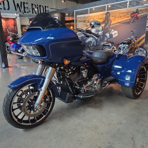 Harley-Davidson® Road Glide® 3 2023 thumb 1