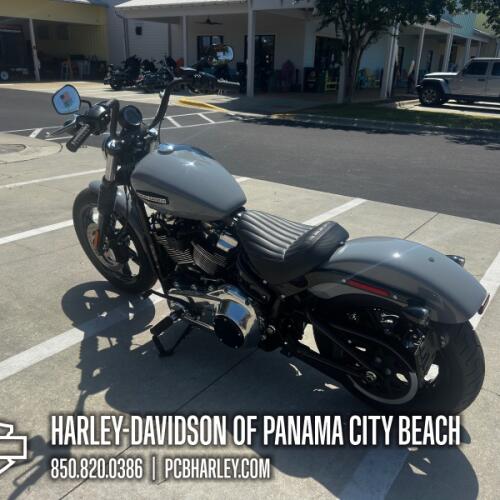 2026 Harley-Davidson® Street Bob® thumb 0