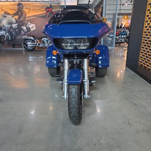 Harley-Davidson® Road Glide® 3 2023 thumb 2