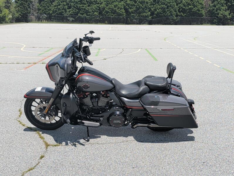 Harley-Davidson® CVO™ Street Glide® 2018