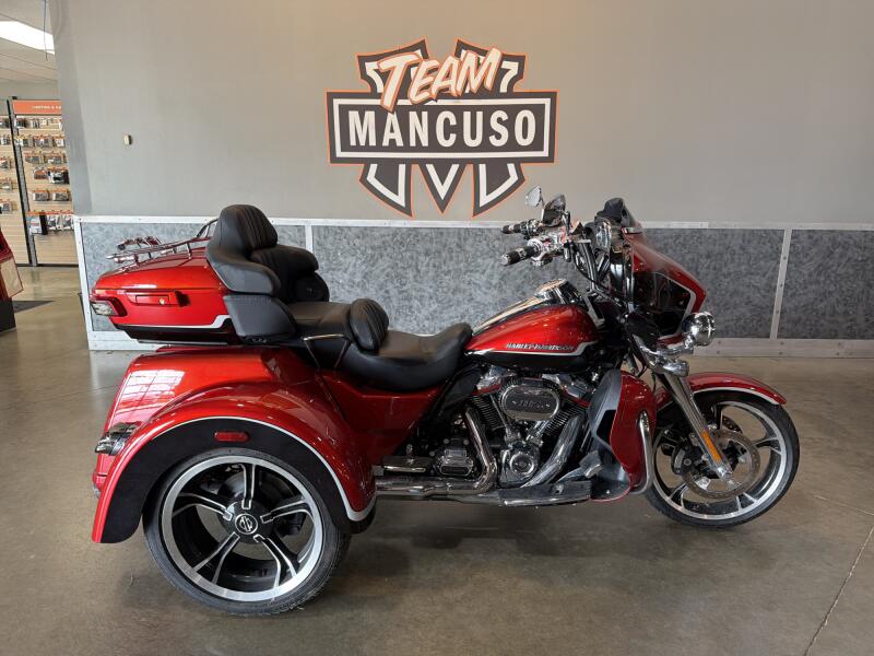 Harley-Davidson® CVO™ Tri Glide® 2021