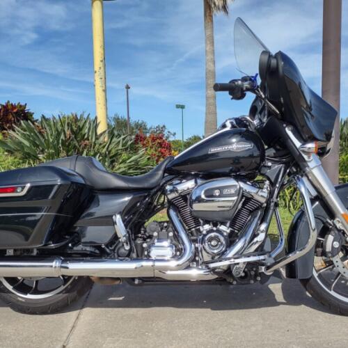 Harley-Davidson® Street Glide® 2021 thumb 3