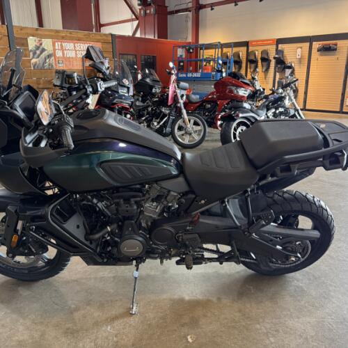 2022 Harley-Davidson® Pan America™ 1250 Special RA1250S thumb 2