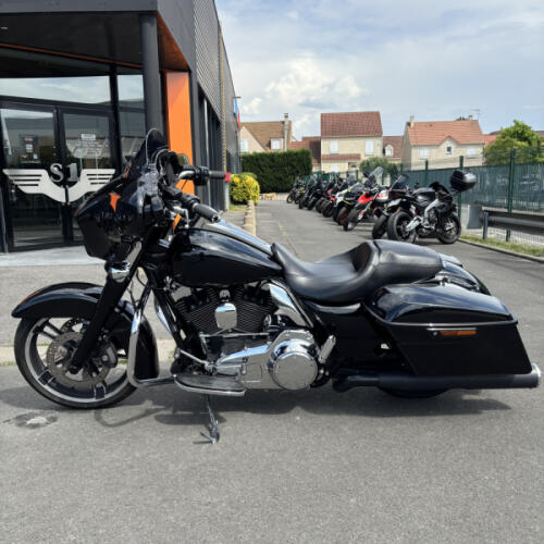 FLHX 2014 Street Glide® thumb 1