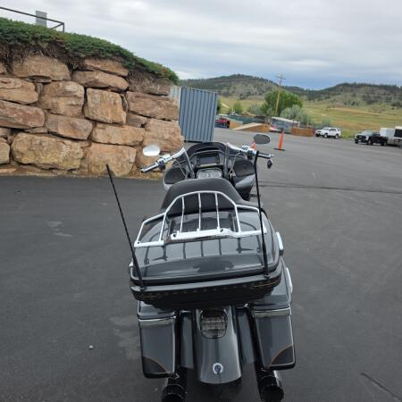 Harley-Davidson® CVO™ Road Glide® Ultra 2016 thumb 0