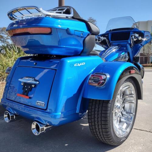 Harley-Davidson® CVO Street Glide ST 2026 thumb 1