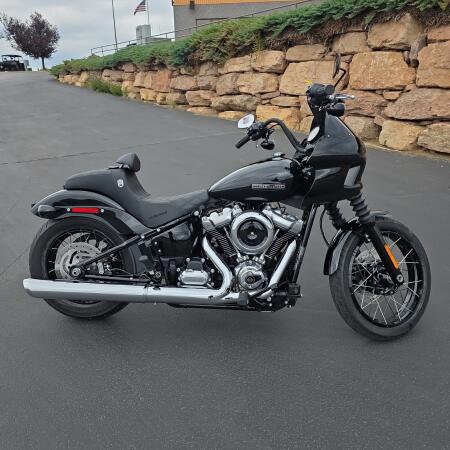 Harley-Davidson® Street Bob® 2026 thumb 3