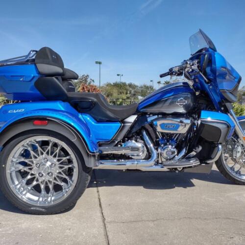Harley-Davidson® CVO Street Glide 2026 thumb 3