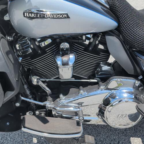 Harley-Davidson® Tri Glide® Ultra 2020 thumb 2