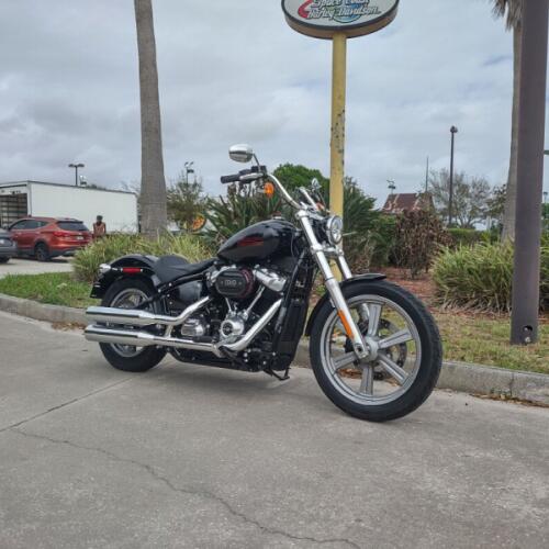 Harley-Davidson® Softail® Standard 2023 thumb 0