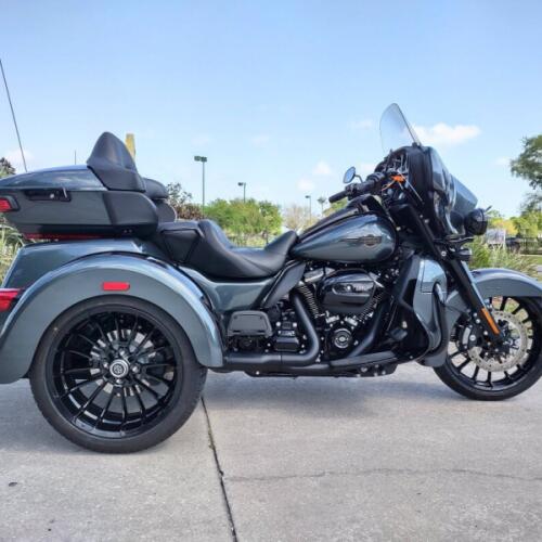 Harley-Davidson® Tri Glide™ Ultra 2025 thumb 3