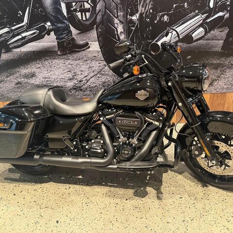 Harley-Davidson® Road King® Special 2023 FLHRXS thumb 1
