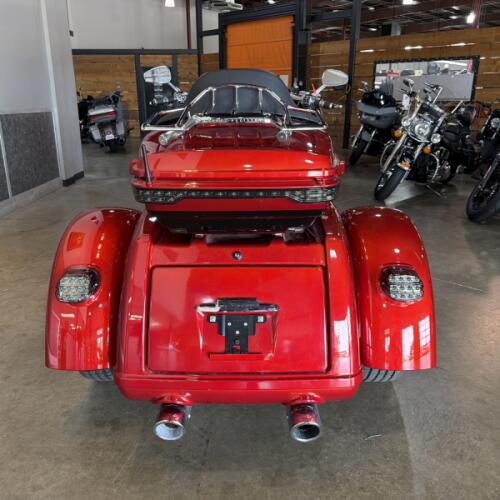 Harley-Davidson® CVO™ Tri Glide® 2021 thumb 1