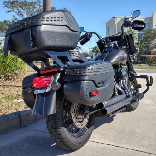 Harley-Davidson® Heritage Classic 114 2019 thumb 1