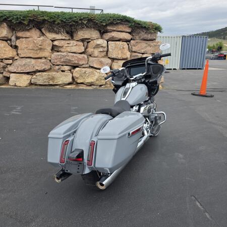 Harley-Davidson® Road Glide® 2026 thumb 1