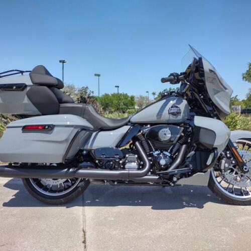 Harley-Davidson® Street Glide Limited 2026 thumb 3