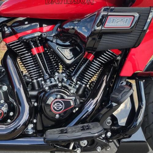 Harley-Davidson® CVO™ Road Glide™ ST 2025 thumb 2