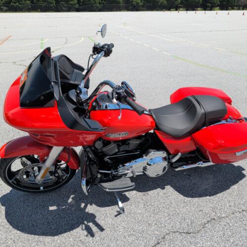 Harley-Davidson® Road Glide™ 2026 thumb 1