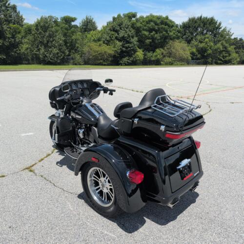 Harley-Davidson® Tri Glide® Ultra 2024 thumb 0