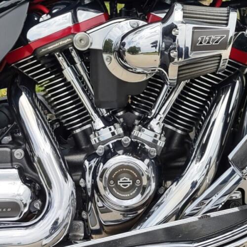 Harley-Davidson® CVO™ Road Glide® 2019 thumb 2