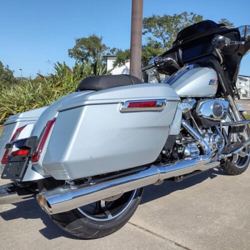 Harley-Davidson® Street Glide® 2025 thumb 2