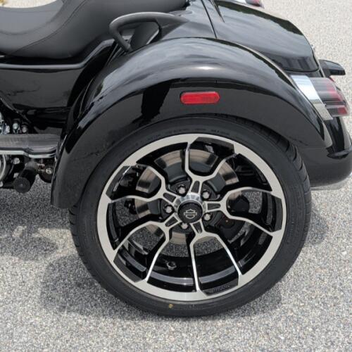 Harley-Davidson® Road Glide 3 2026 thumb 2