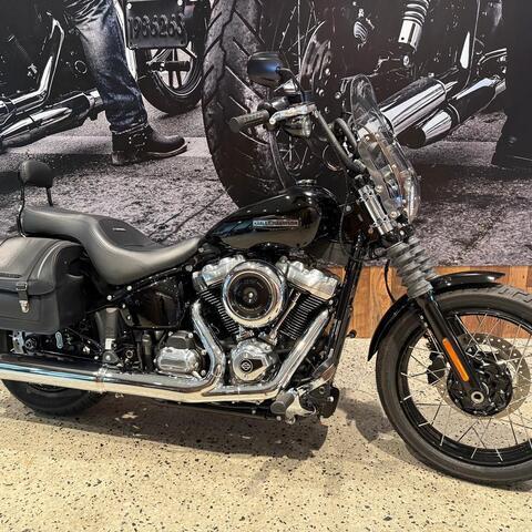 Harley-Davidson MY25 Harley-Davidson Softail Street Bob 117 W/ABS (FXBB) 2025  thumb 1