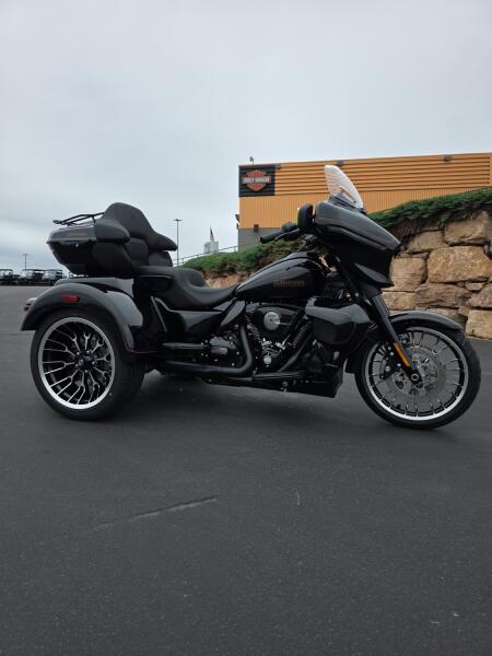 Harley-Davidson® Street Glide 3 Limited 2026