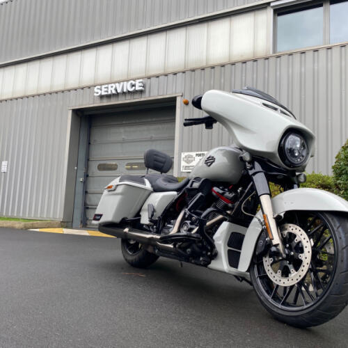 TOURING 2019 California 1400 Touring thumb 3