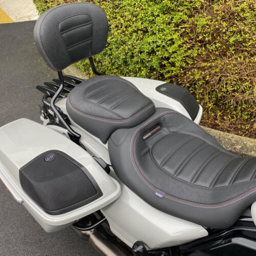 TOURING 2019 California 1400 Touring thumb 1