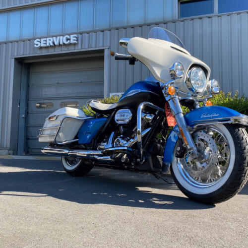 FLH 2022 Electra Glide® Revival™ thumb 3