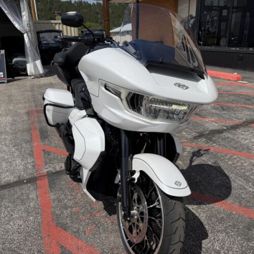 Harley-Davidson® Road Glide Limited 2026 thumb 2